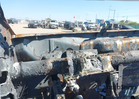 2021 Chevrolet Tahoe 2Wd Lt z USA, uszkodzony, nr VIN 1GNSCNKD9MR274836